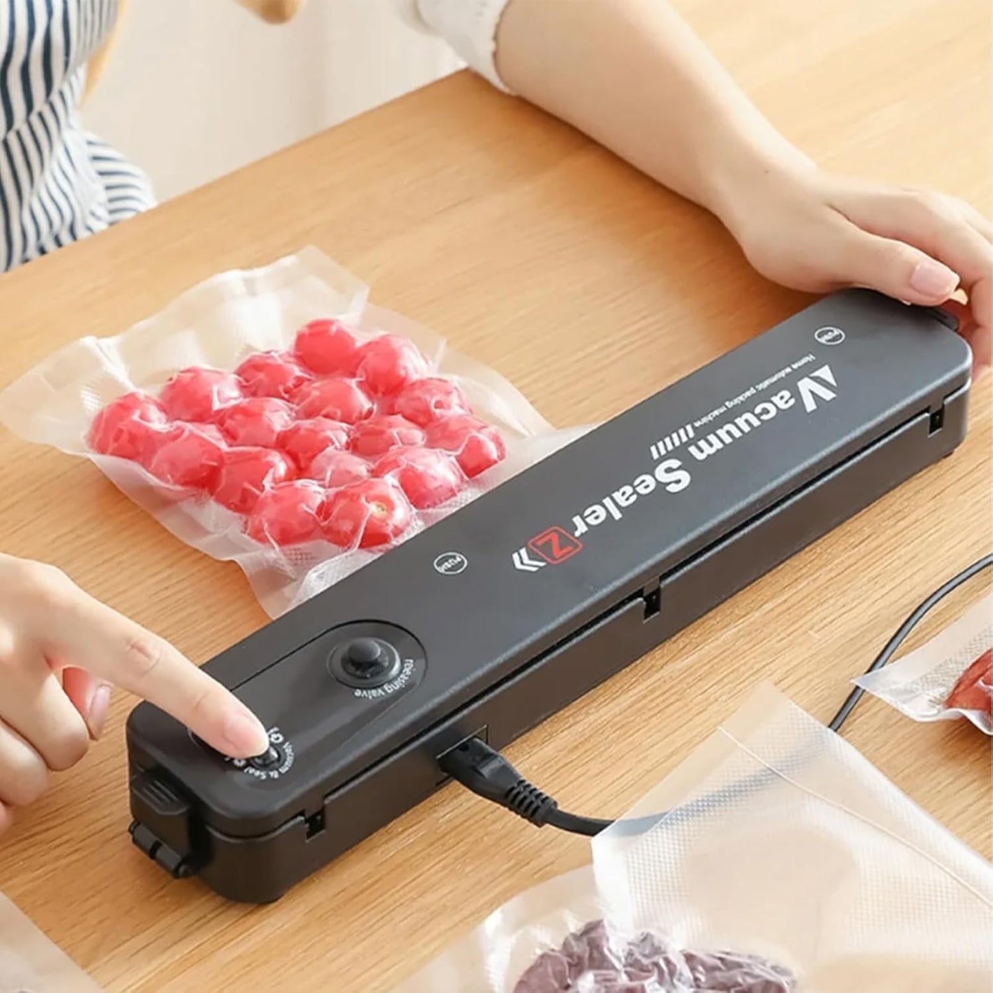 Portable Automatic Vacuum Sealer Machine, Vacuum Packing Machine, Mini Plastic Bag Sealing Machine Handheld Packet Sealer for Food, Snack, Chip, Fresh Storage (Multi)